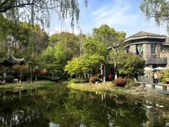 -河畔春天时尚餐厅