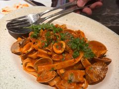 -LESCEDARS Brasserie Bistro香柏树