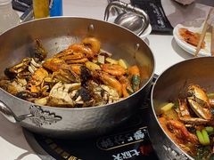 -七欣天香辣蟹火锅(闵行浦江欢乐颂店)