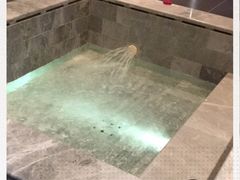 -大连金石滩绿发温泉假日酒店