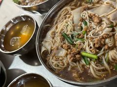 -正宗杨记普洱酸醋米线(总店)