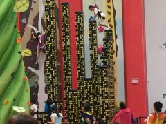 -蒙特利亲子乐园