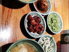 -老外婆本帮面(塔城路店)