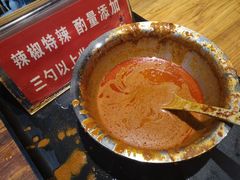 -亮亮面馆(经六路店)