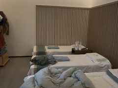 -快乐大桶水养生足浴SPA(前兴路店)