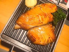 -萤初高端日料王(曲江银泰店)
