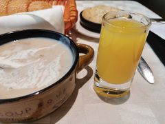 奶油菌菇浓汤-西堤牛排(南京龙江店)