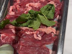 -王奋斗贵州酸汤牛肉火锅