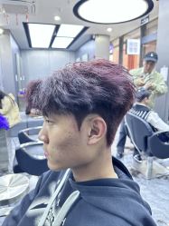 -米可造型烫发染发