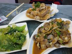 -覃记海鲜美食餐厅