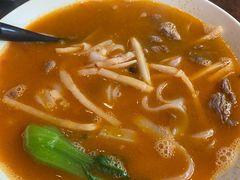 牛肉老友粉汤-漆黑觉米粉(三里屯店)