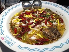 老坛酸菜活鱼-花椒俏川菜小馆(南海万达店)