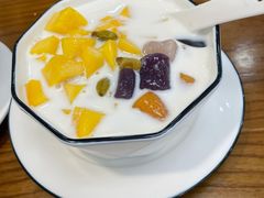 芒果烧仙草-大甜九港式甜品(武林店)