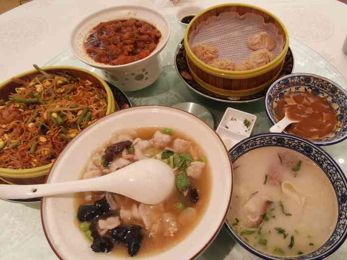 豫香苑餐厅-"菜很闲 红啃羊肉很嫩 但略肥 有点腻 胡.