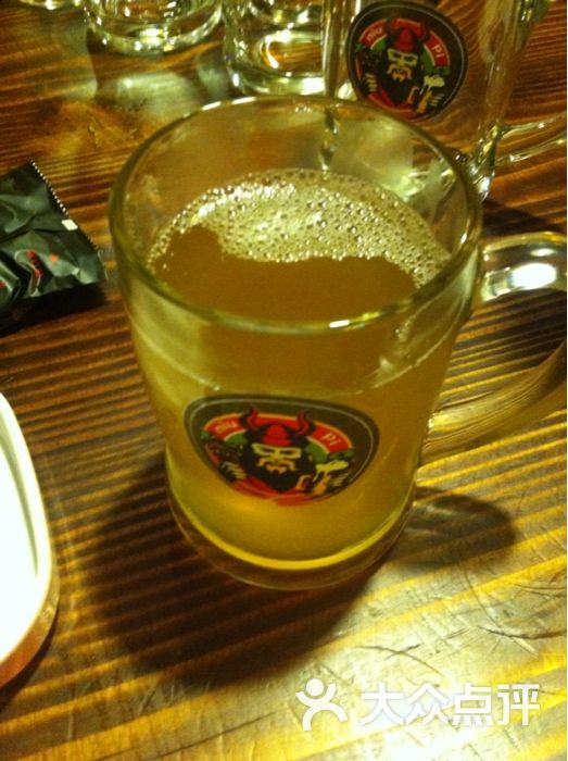 大刚吹牛啤酒吧烧烤店