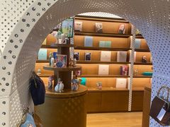 -上海三联书店READWAY(华中首店)