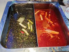 -麻麻鱼府主题涮锅(明珠家园店)