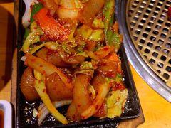 -唯成•韩国炭火烤肉 유성고기