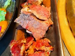 -铭牛烧肉·和牛海鲜自助(高新月牙湖店)