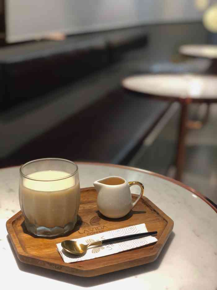 lavida coffee唯地咖啡(香格里拉店)-"[耶]位置就在香格里拉办公楼里