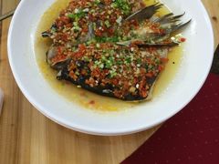 剁椒鱼头-湘里湘亲饭店(闸坡店)