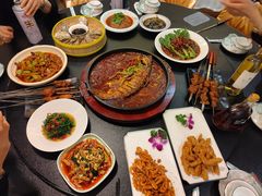 -六福烧烤酒馆(秦隆步行街店)