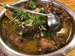 -凤百年大骨鸡饭庄