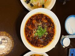 -喜乐餐厅•灯笼虾球首创者•本地小海鲜(二马路店)