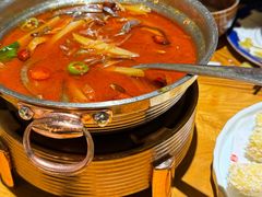 -娜仁图雅蒙古美食村(33小镇店)