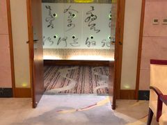 -粤尚腾香居中餐厅(首都机场希尔顿店)