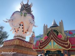 -七彩云南欢乐世界