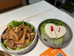 -牛人日志·鲜牛肉骨汤火锅(万科里瑧店)