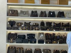 -六六奢品·vintage中古·回收二手奢侈品包包手表首饰(环球港店)