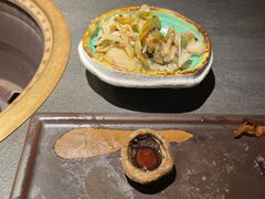 -铭牛烧肉·和牛海鲜自助(高新月牙湖店)