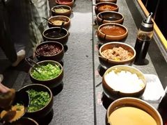 自助调料区-呷哺呷哺(通辽万达店)