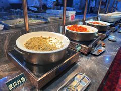-金马门国际美食百汇(珞喻路店)
