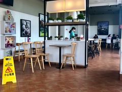 大堂-肯德基(大学路DT店)