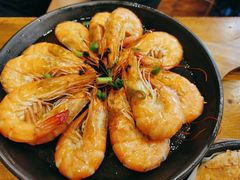 -老东镇啤酒屋海鲜加工·蒸汽海鲜·海鲜烧烤(台东店)