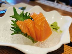 三文鱼刺身-赤坂亭M9和牛烧肉(世博源店)