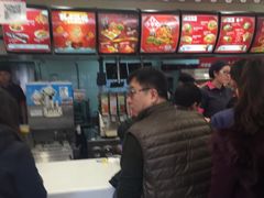 -肯德基(西影路店)