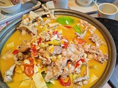 -龙巢盱眙龙虾·牛蛙·烧烤宵夜(八卦岭店)