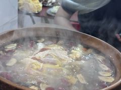 -威邵鸡煲(西华路总店)