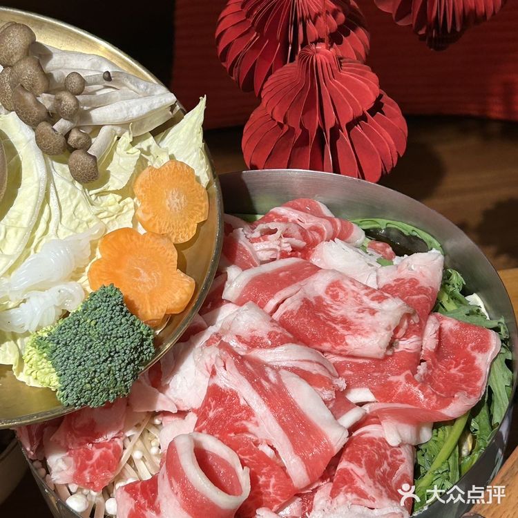 如果感到emo😈就来吃顿漂亮饭吧！