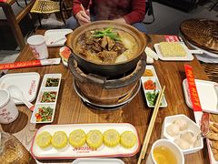 -阿润打边炉·鲜切鸡煲(华漕店)