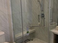 -上海漕河泾万丽酒店