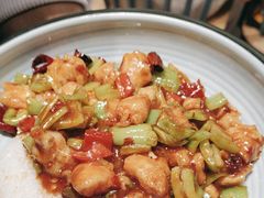 -西部马华清真兰州牛肉面·烧烤夜市(三里河店)