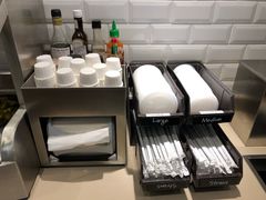 -The Habit Burger Grill 哈比特汉堡(爱琴海店)