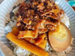 台湾卤肉饭-雷泰泰台式胡椒虾(滨江金铂湾店)