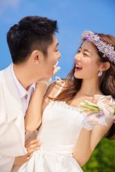 -至臻微拉婚纱摄影