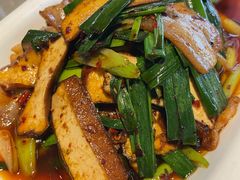 蒜苗豆干回锅肉-铜小馆(1891时光道店)